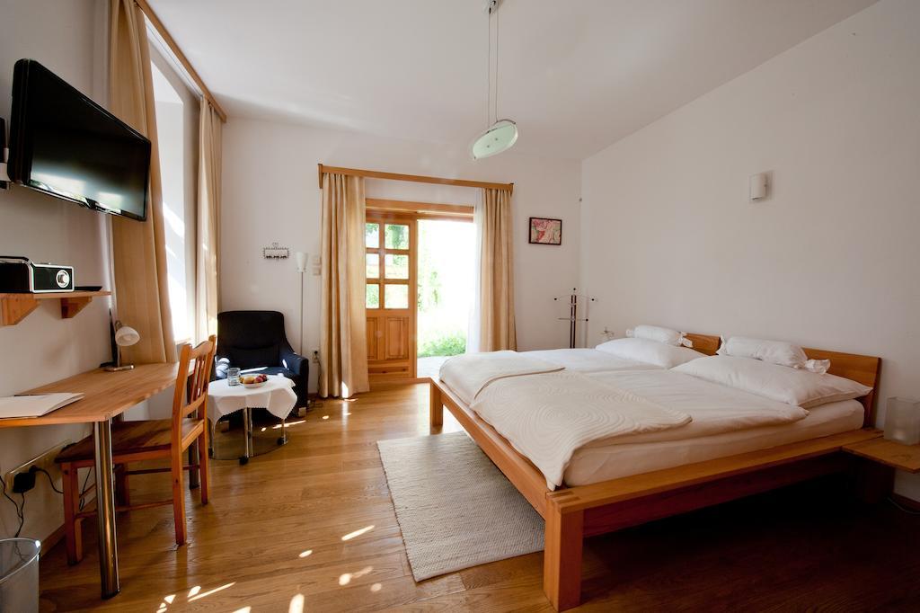 Schreiners Essen Und Wohnen Viena Quarto foto